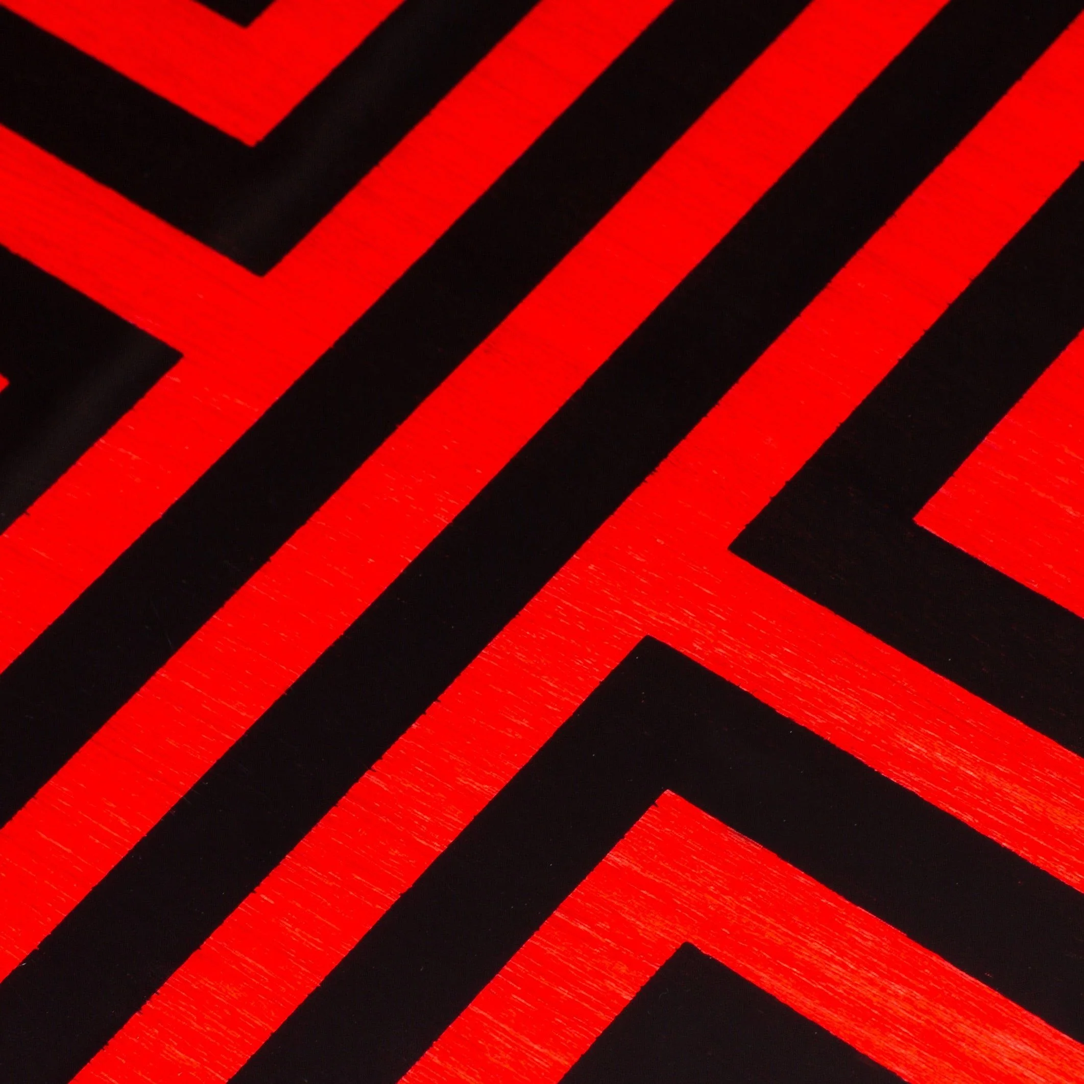 Labyrinth Ten Watch Box - Red - Image 4